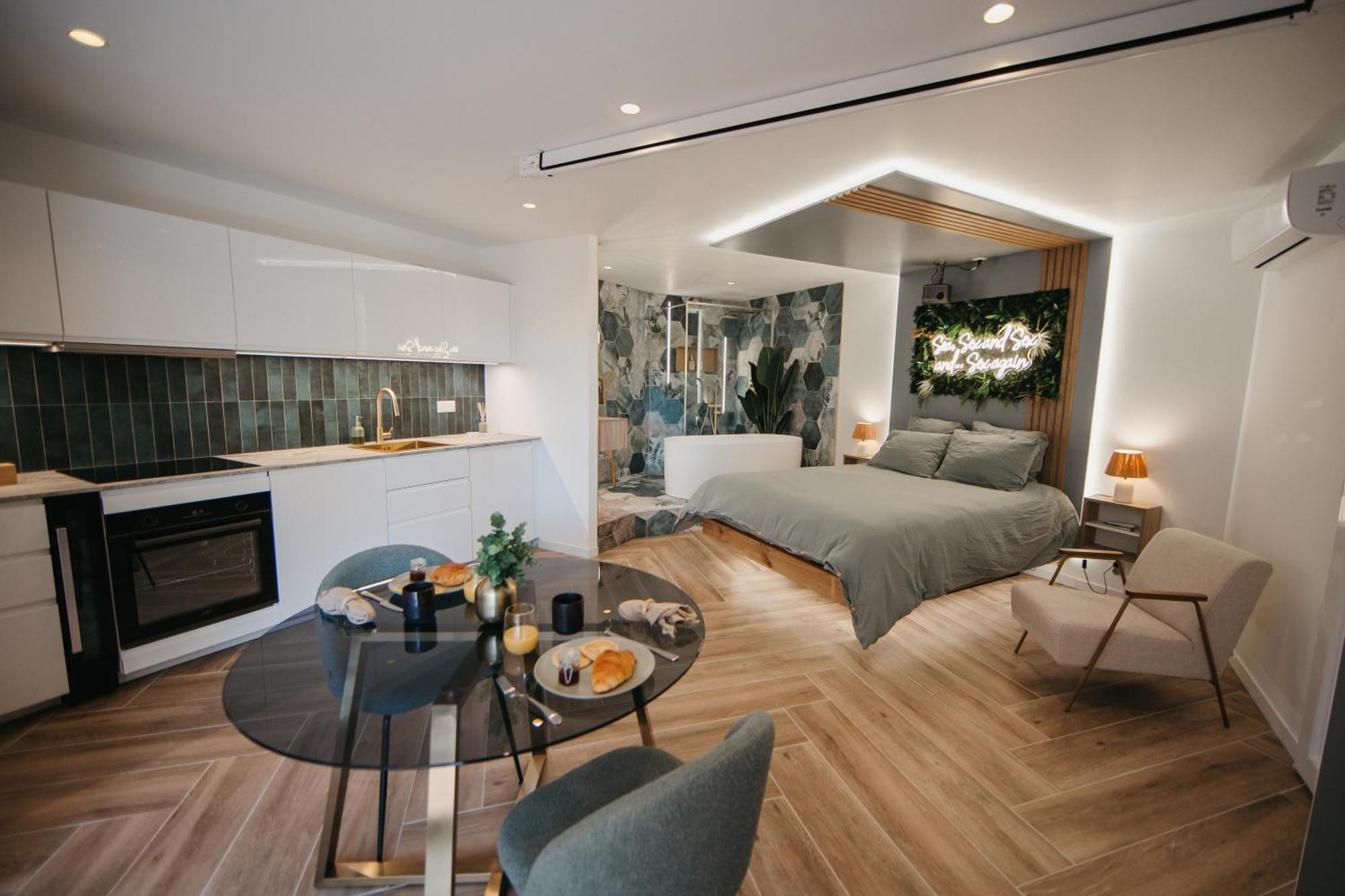 Love & Sunsets Suite Sausset-les-Pins Buitenkant foto